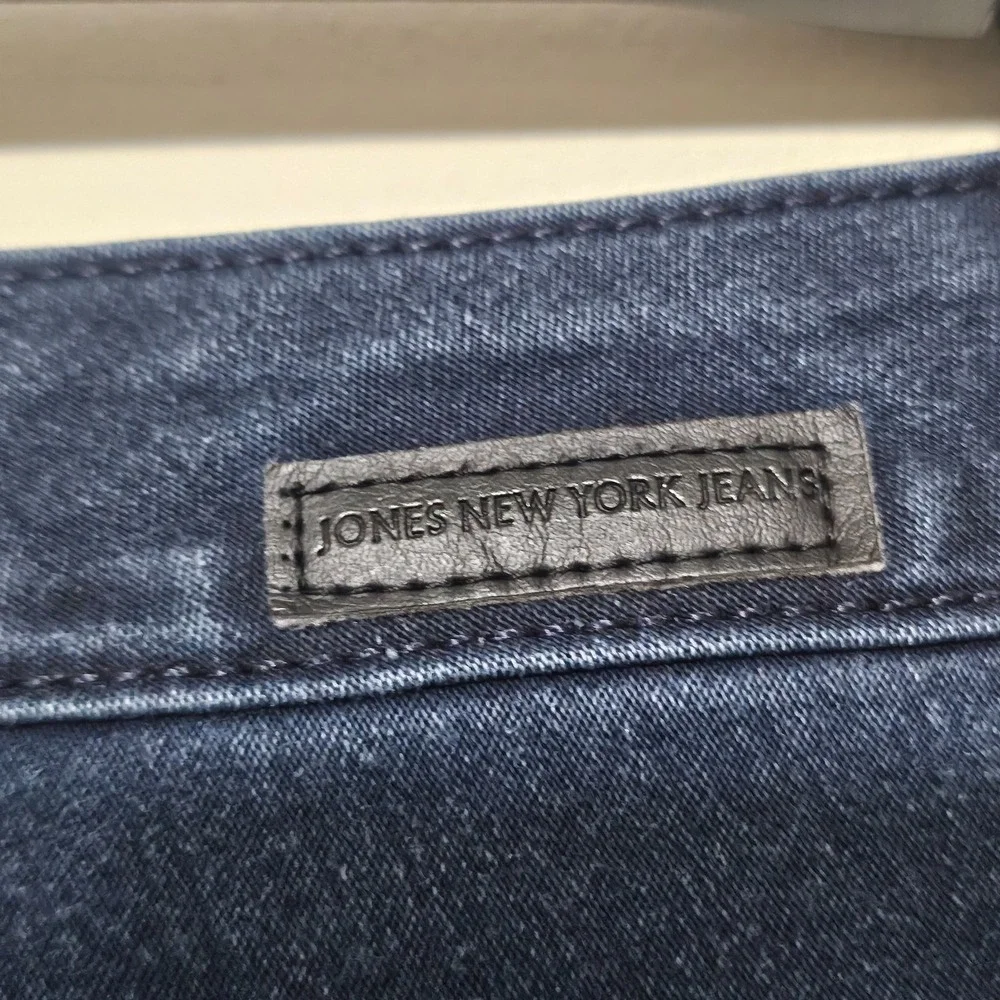 Jones New York Women's Jeans 4 Blue Gramercy Curvy 0616‎